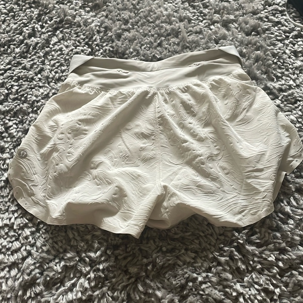 Lululemon Speed Up shorts